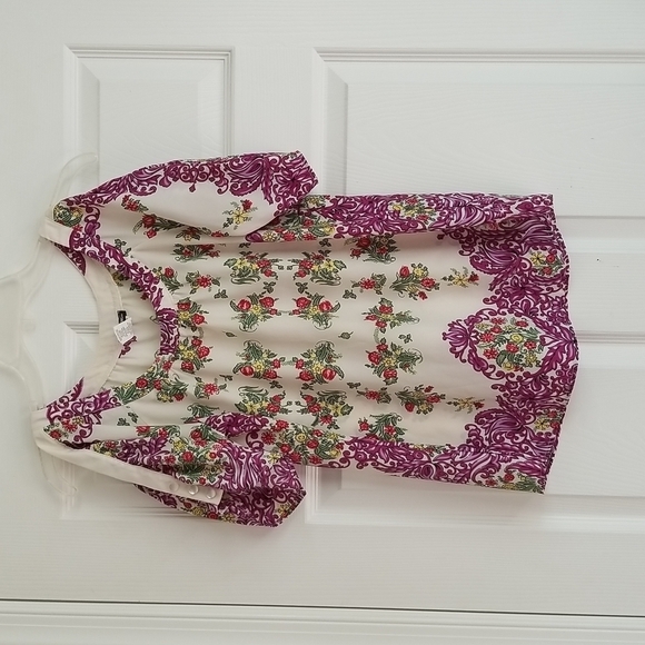 Lily White Women's Cold Shoulder Top - Picture 1 of 7
